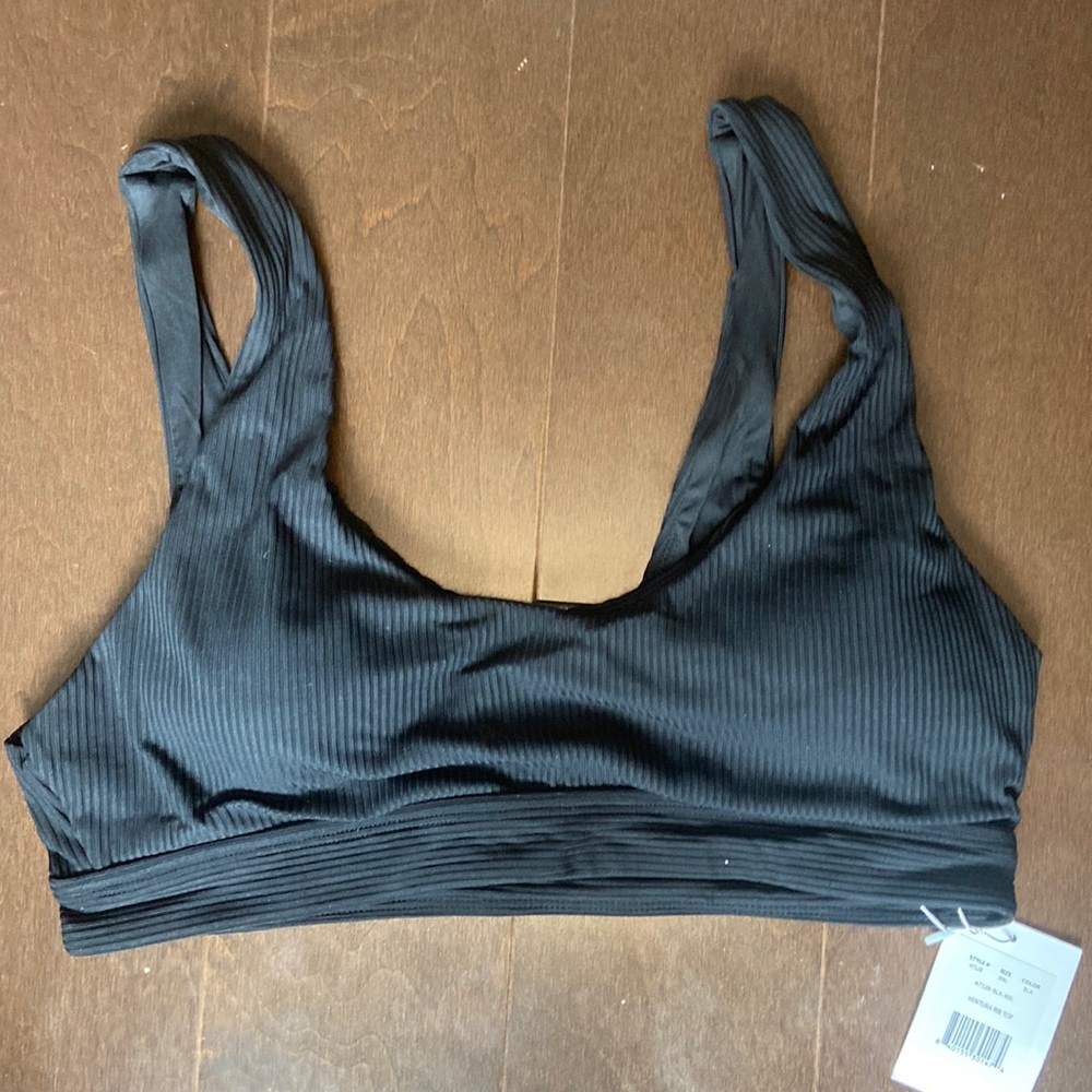 NWT Andie Swim Ventura Swim Top